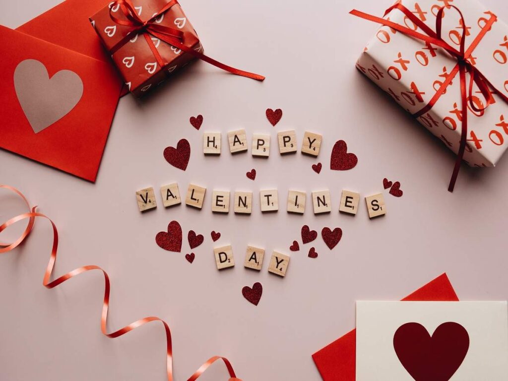 Promise Day 2022: Gift Ideas for Someone Special on this day of Valentine’s Week